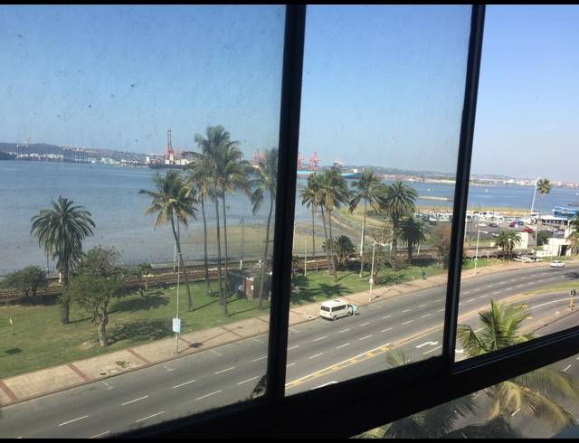 1.5 BEDROOM APARTMENT FOR SALE IN ESPLANADE
